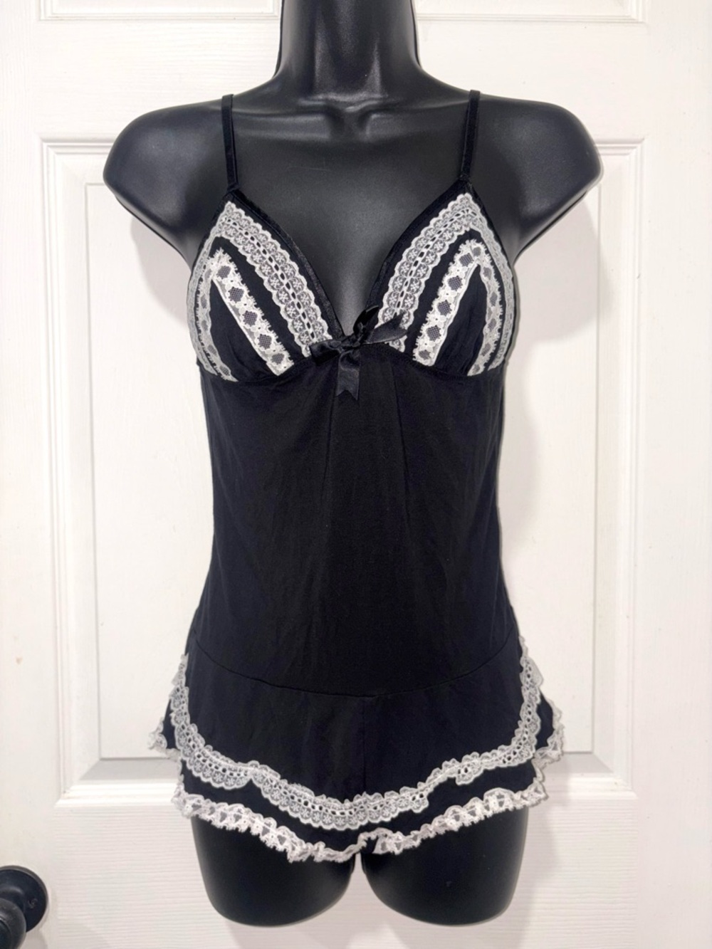 Victoria’s Secret Sexy Little Things Black & White Lace Trim Teddy Onesie SMALL